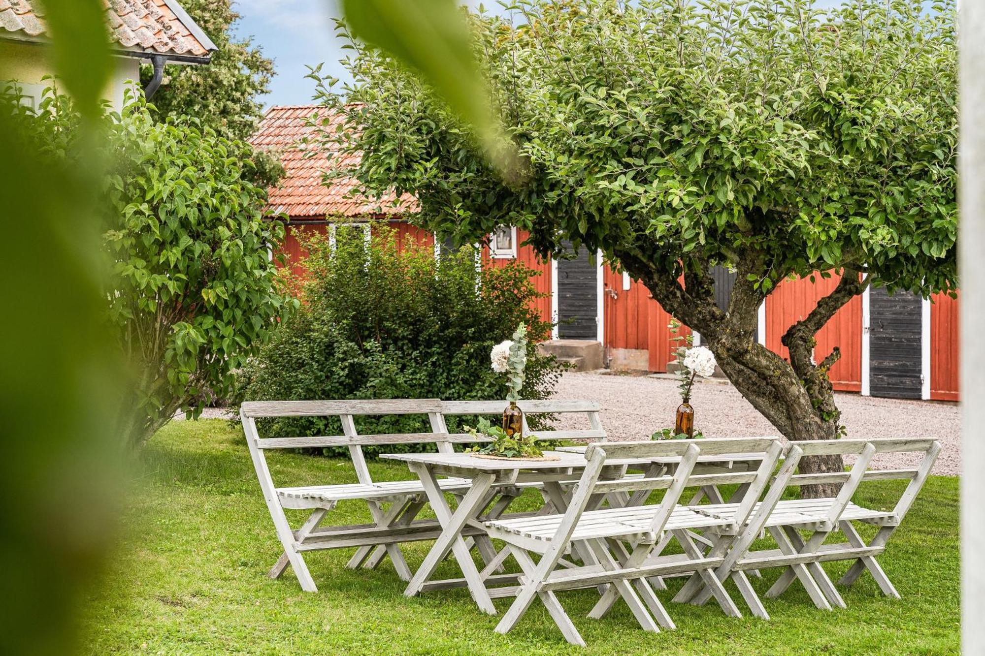 Stubbegarden - Unique Swedish Style With Fireplace 바드스테나 외부 사진